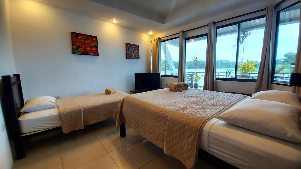 Tortuguero Adventures Guesthouse Exterior foto